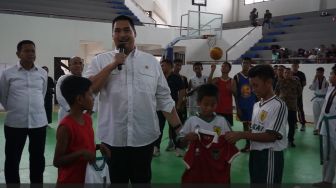 Menpora Beri Semangat Pemuda dan Atlet di Kota Ambon