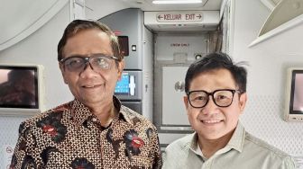 Pamer Satu Pesawat Bareng Cak Imin ke Jogja, Mahfud MD: Tujuan Kami Sama