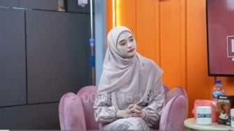 Inara Rusli Sering Pakai Baju ala BLACKPINK di Rumah meski Keluar Bercadar, Ustaz Sulaiman: Ciri Istri Salihah