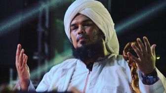 Ustaz Derry Sulaiman Ungkap Pernah Bercita-cita Masuk Neraka Sebelum Kenal Agama, Sampai Bikin Kaus 'First in Hell'