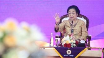 Megawati Bakal Umumkan Cawapres Ganjar di Rakernas III PDIP? Hasto Bilang Begini