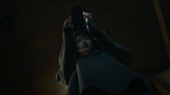 3 Rekomendasi Film Thriller Korea Bertema Stalker, Bikin Selalu Waspada
