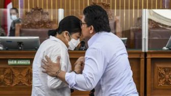 Hukuman Disunat jadi 10 Tahun Penjara, Putri Candrawathi Resmi Dieksekusi ke Lapas Pondok Bambu