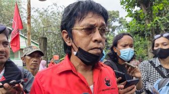 Relawan Gibran Dukung Prabowo, Adian Napitupulu Yakin Lubuk Hati Jokowi Memilih Ganjar