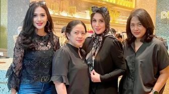 9 Potret Heboh Geng Arisan Puan Maharani, Isinya Artis Hingga Ibu-Ibu Sosialita!