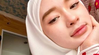 Belum Resmi Cerai, Inara Rusli Sudah Diincar Banyak Pria Sampai Bikin Undangan Pernikahan