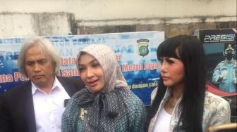 Roro Fitria Kehilangan Perhiasan Senilai 1 Unit Mobil, Pelaku Diduga Orang Dekat