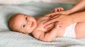 Kulit Bayi Mesti Dirawat, Pakar Dermatologi Ungkap Cara Memilih Produk Skincare yang Tepat