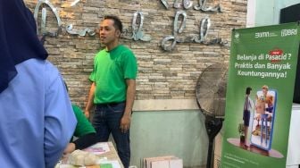 5 Cara Bisnis Jastip Pempek untuk Pemula, Modal Kecil tapi Cuan Stabil untuk Anak Muda