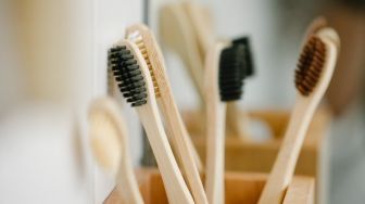 4 Cara Efektif Merawat Sikat Gigi agar Selalu Tetap Bersih, Jangan Diabaikan!