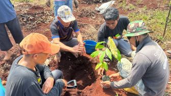 Bersama Petani di Kolaka, Antam Optimalkan Produktivitas Kopi dan Kakao dalam Program Sipatuo