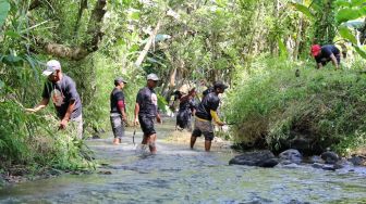 Dongkrak Ekonomi Masyarakat Lewat Pengembangan Potensi Desa Wisata Grogol Sleman Melalui Bakti Lingkungan