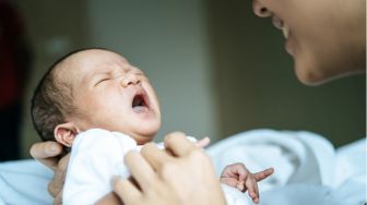 5 Tips Atasi Hidung Tersumbat pada Bayi, Dijamin Tidak Rewel Lagi