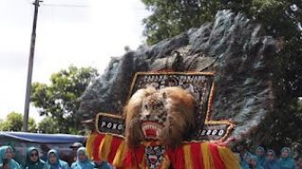 Reog Ponorogo dan Tortor Sambut Kedatangan Tim Penilai PKK