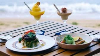 4 Cafe View Laut di Bali yang Keren dan Suasananya Asyik, Dijamin Gak Menyesal ke Sini!