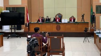 Profil Hakim Cokorda Gede Arthana yang Dinilai Seksis di Persidangan Haris Azhar - Fatia