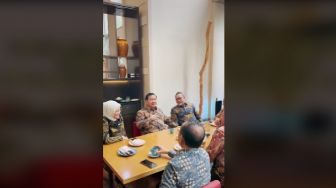 Asyik Guyon dengan Menteri Kabinet Indonesia Maju, Prabowo: Tahun Depan Kumaha Engke