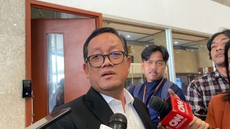 Berdalih Bercanda Minta Foto AAFS saat Mandi, Ketua Komisi VII DPR Fraksi NasDem Sugeng Suparwoto Kena Semprot!