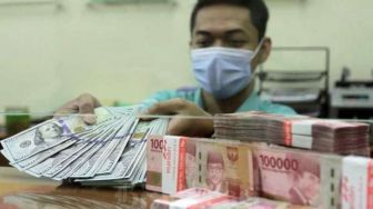 Nilai Tukar Rupiah Ambles, Rp14.896 Per Dolar AS