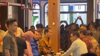 PKS Soroti Ketua MK Anwar Usman-Jokowi Asyik Ngopi Bareng Jelang Putusan Sistem Pemilu: Tidak Tepat