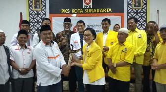 Keris Jalak Murai Akhiri Pertemuan Partai Golkar Solo dengan PKS, Sekar Tandjung: Jadikan Pemilu 2024 Menyenangkan