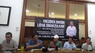 Muncul Gerakan Pemakzulan Presiden Jokowi, Tapi Seperti Berteriak di Gurun Pasir