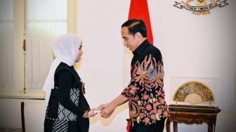 Disambangi ke Istana, Jokowi Kasih Putri Ariani 'Sangu' Buat ke Amerika