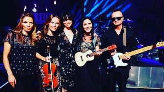 Tanpa Lagu All The Love In The Wolrd, The Corrs Sukses Konser Reuni di Jakarta