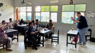 Hapuskan Ketakutan Mengajar Bahasa Inggris, 100 Guru SD-SMP di Lombok Tengah Jalani Pelatihan