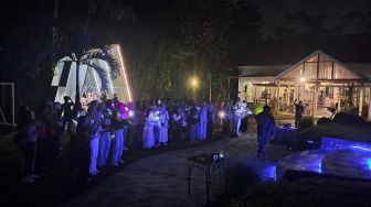 Sorak-sorai ARMY Meriahkan Jogja Purple Field 2023, Mulai dari Karaoke Malam hingga Rayakan Anniversary BTS ke-10