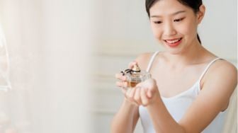 Tips Memilih Parfum yang Sesuai bagi Perempuan