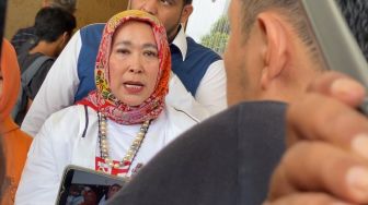 Bantah Tudingan Pelakor, Suami Jenny Rachman Klaim Sudah Menikahi Alia Karenina Secara Sah