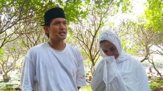 Baru 3 Tahun Jadi Istri Ibnu Jamil, Ririn Ekawati Ungkap Kebaikan Almarhum Mertuanya