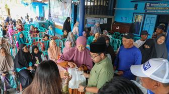 Bazar Sembako Murah Dari Relawan Sandi Uno Lamongan, Ringankan Beban Ekonomi di Tengah Harga yang Semakin Melambung