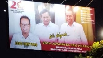 Ramai-Ramai Pakai Foto Jokowi Buat Baliho, Ternyata Bukan Prabowo Saja