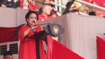 Megawati Ingatkan Kader Watak Politik PDIP Adalah Turun ke Bawah