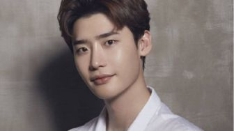 Bakal ke Indonesia Bulan Juli, Inilah 5 Drakor yang DIbintangi Lee Jong Suk