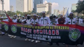 Usai Kemenag, FPI Geruduk Gedung Kemenko Polhukam Tuntut Bubarkan Ponpes Al-Zaytun dan Tangkap Panji Gumilang