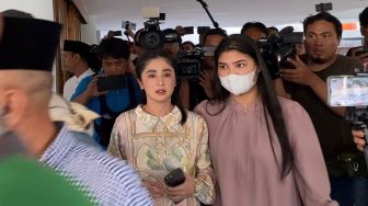 Bukan Tolak Kurban Dewi Perssik, Pak RT: Dia Ambil Lagi Sapi Kurban 1 Ton