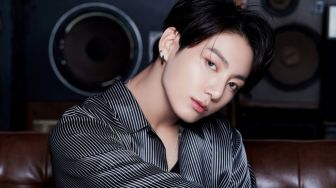 Setelah Umumkan Akan Rilis Single Seven, Jungkook Justru Minta Maaf, Kenapa?