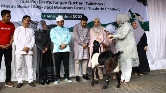 Idul Adha, Brand Plasticware Karya Anak Bangsa Ini Bagikan 3000 Paket Daging Serentak di 38 Provinsi di Indonesia