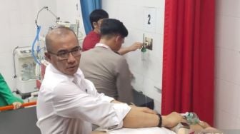 Sudah Sadarkan Diri, Ketua KPU Beberkan Kondisi Rahmat Bagja Usai Pingsan di HUT Polri