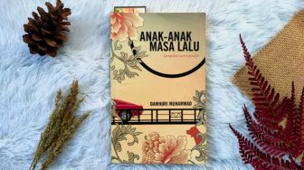 Ulasan Buku Anak-Anak Masa Lalu, Kisah Reuni Kawan dan Jembatan Angker