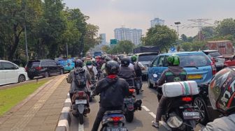 Jelang HUT Bhayangkara Ke-77 Di GBK, Gatot Subroto Dan Sudirman Macet!