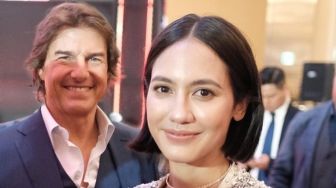 8 Potret Pevita Pearce di Premiere Film Mission Impossible 7, Tampil Elegan saat Ketemu Tom Cruise