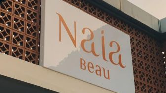 Trio Muhammad Carlos, Bubah Alfian, dan Chalton Ciptadi Resmi Soft-Launch Naia Beau Salon