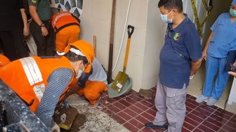 Buang Janin ke Jamban, Polisi Bongkar Septic Tank di Rumah Aborsi Ilegal Kemayoran