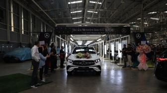 Pabrik Mercedes-Benz Wanaherang Sukses Merakit Unit Pertama The New GLC di Indonesia, Harga per Unit Rp 1,425 Miliar