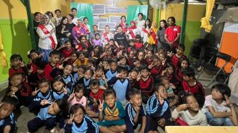 Dukung Pendidikan Global, Siswa Kurang Mampu di Indonesia Dapat Bantuan untuk Sekolah