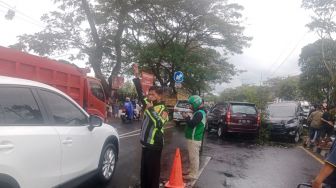 Kecelakaan Karambol Libatkan 8 Kendaraan di Simpang Wojo, Dipicu Rem Blong